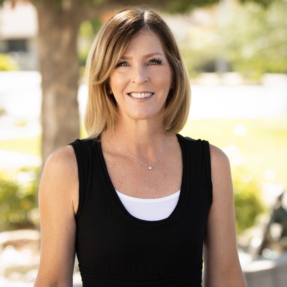 Meet your Posher, Gayle